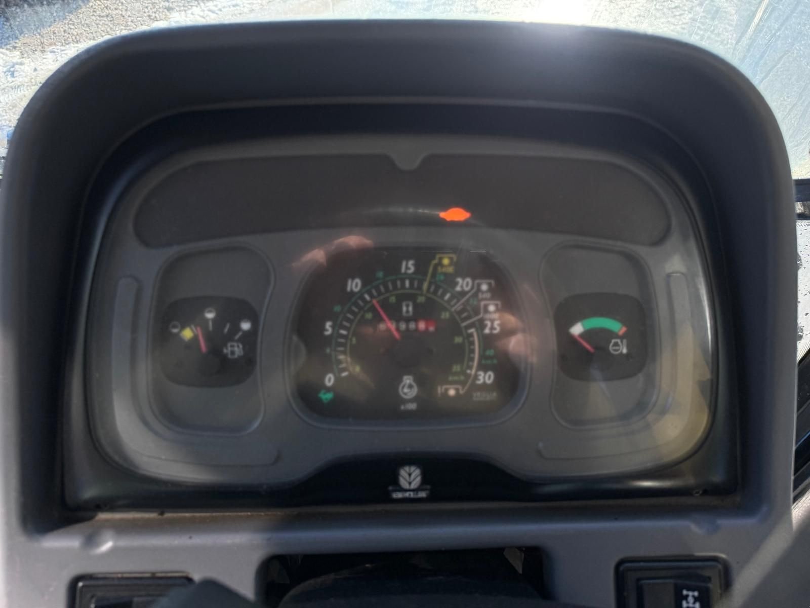 Traktor vrste New Holland TL 90, Gebrauchtmaschine v Burgkirchen (Slika 3)