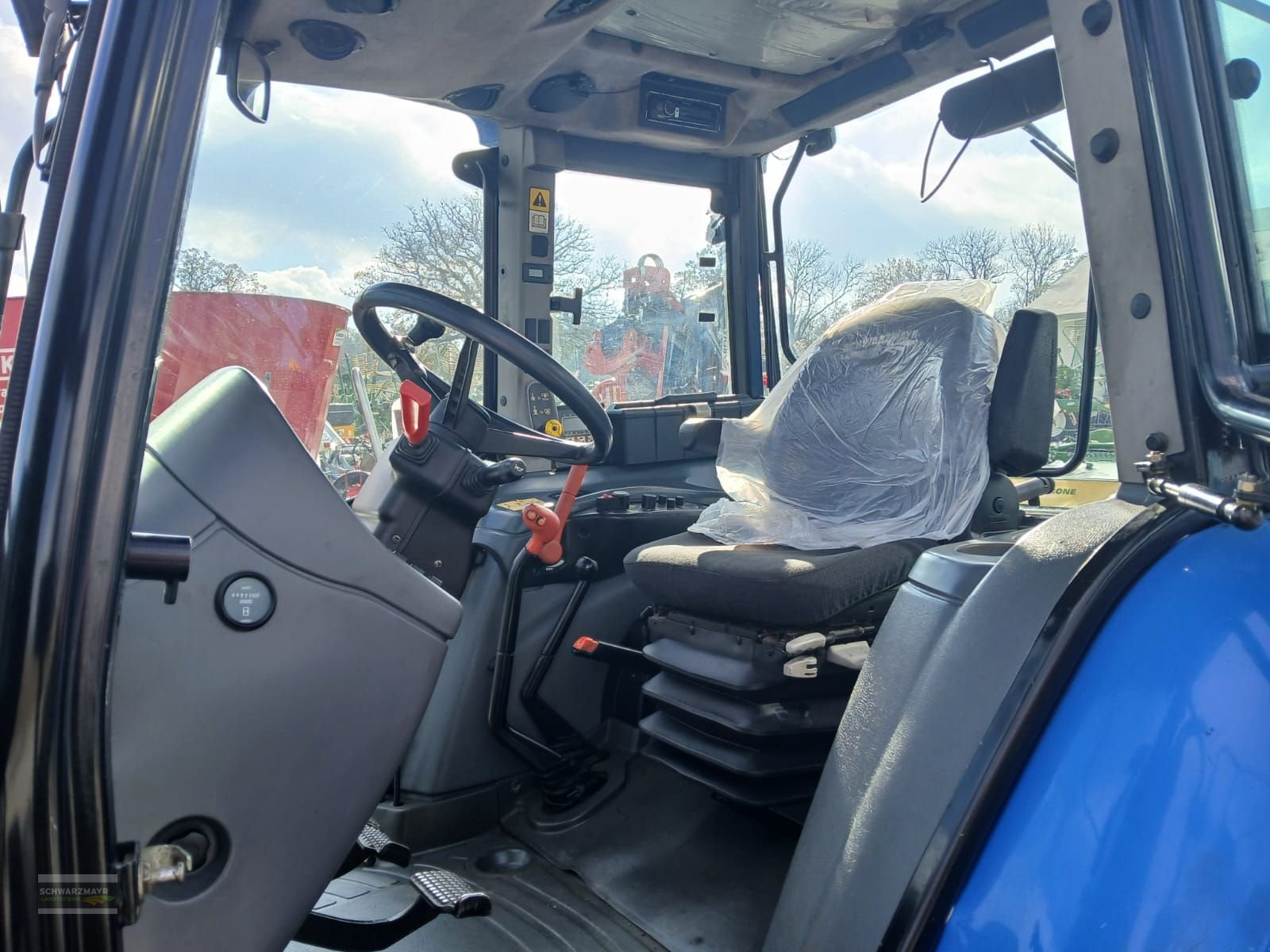 Traktor типа New Holland TL 90, Gebrauchtmaschine в Aurolzmünster (Фотография 12)