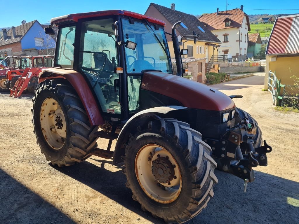 Traktor типа New Holland TL100 A, Gebrauchtmaschine в ORBEY (Фотография 3)