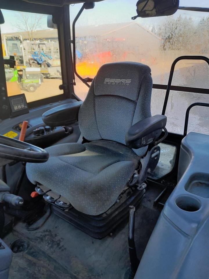 Traktor от тип New Holland TL100, Gebrauchtmaschine в Give (Снимка 3)