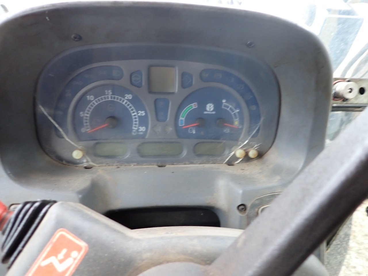 Traktor типа New Holland TL100A, Gebrauchtmaschine в Viborg (Фотография 14)