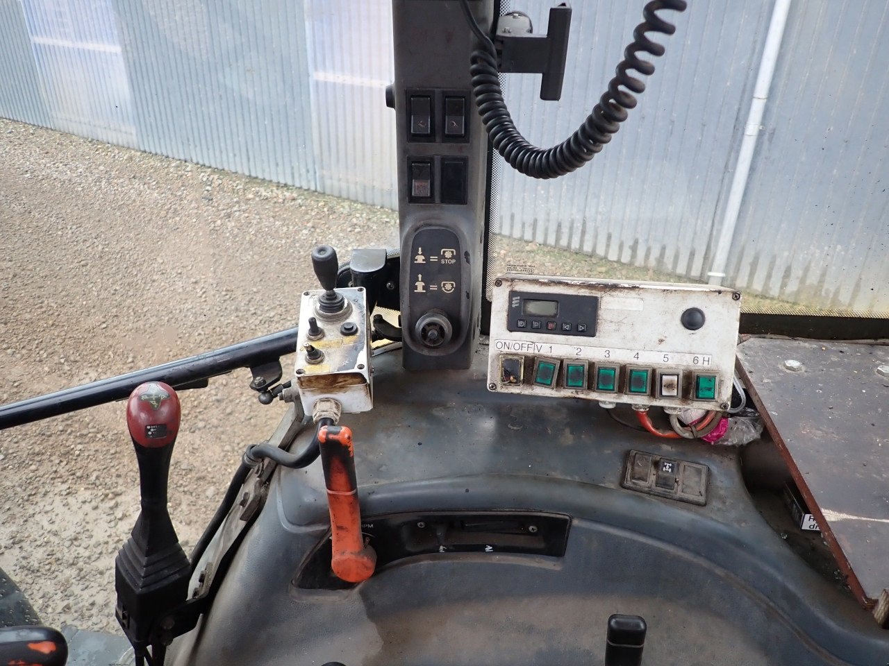 Traktor типа New Holland TL100A, Gebrauchtmaschine в Viborg (Фотография 11)