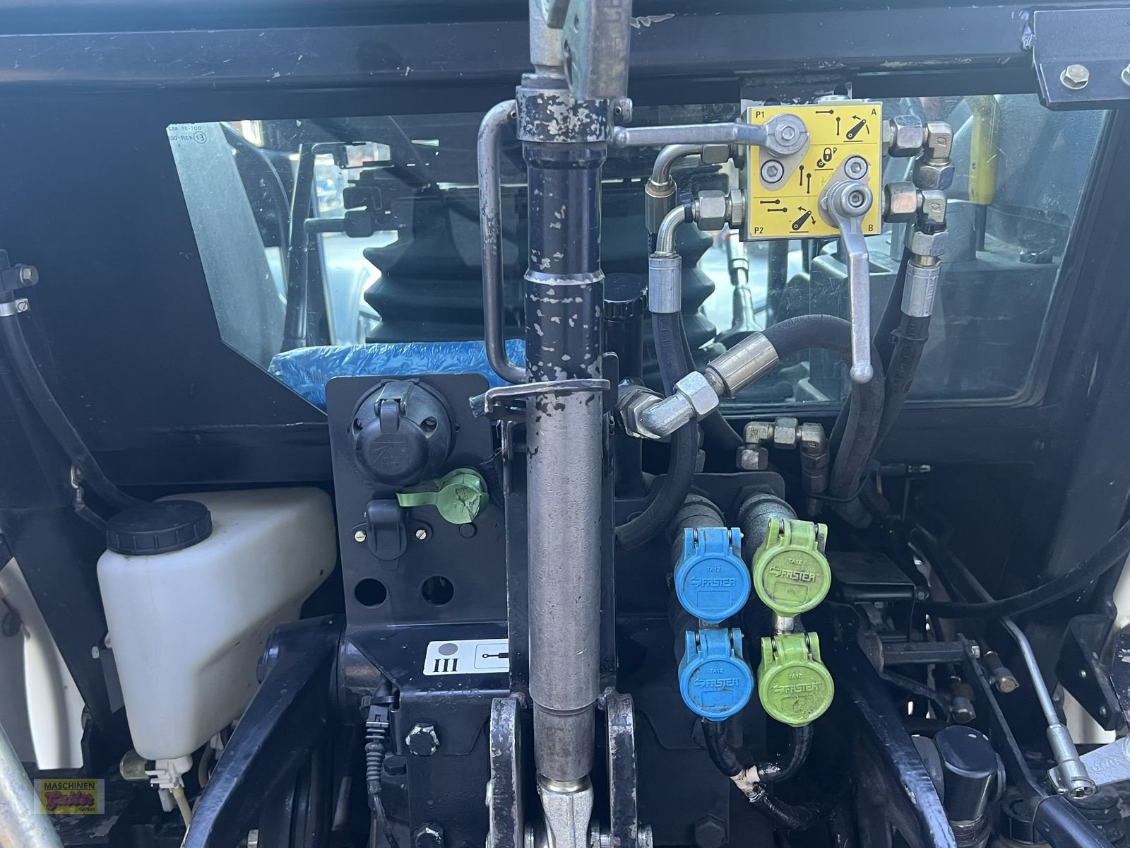 Traktor des Typs New Holland TL70A (4WD), Gebrauchtmaschine in Kötschach (Bild 13)