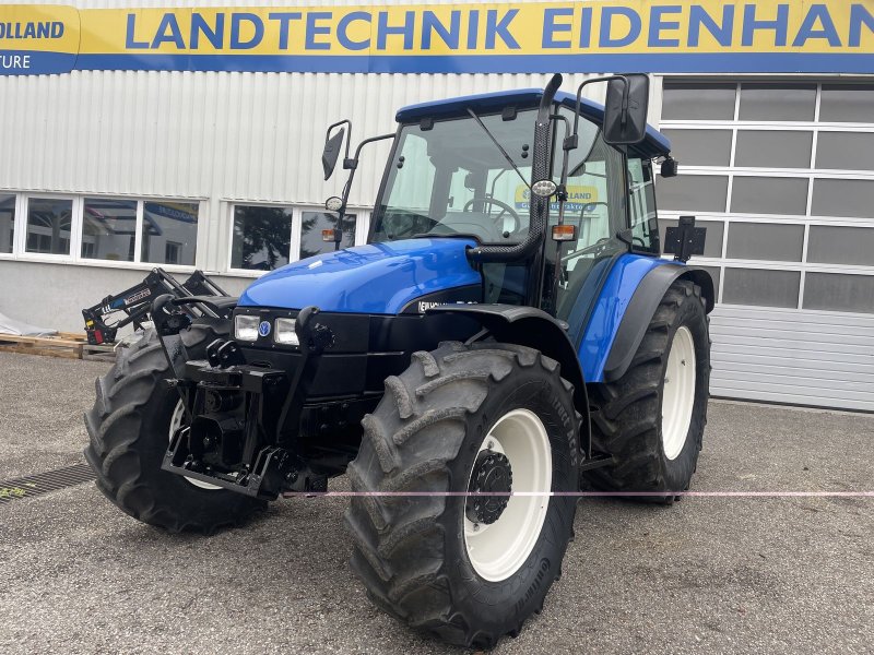 Traktor des Typs New Holland TL80 (4WD), Gebrauchtmaschine in Burgkirchen (Bild 1)