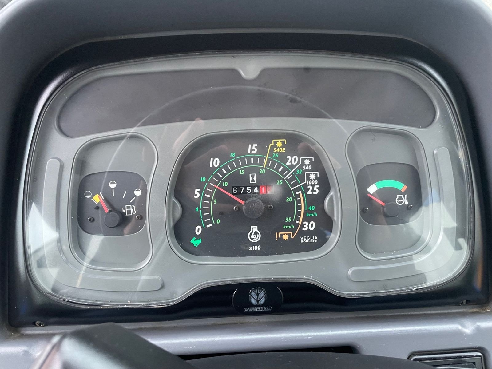 Traktor типа New Holland TL80 (4WD), Gebrauchtmaschine в Burgkirchen (Фотография 8)