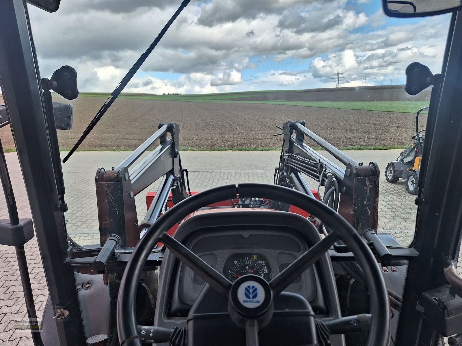 Traktor типа New Holland TL80 (4WD), Gebrauchtmaschine в Aurolzmünster (Фотография 17)