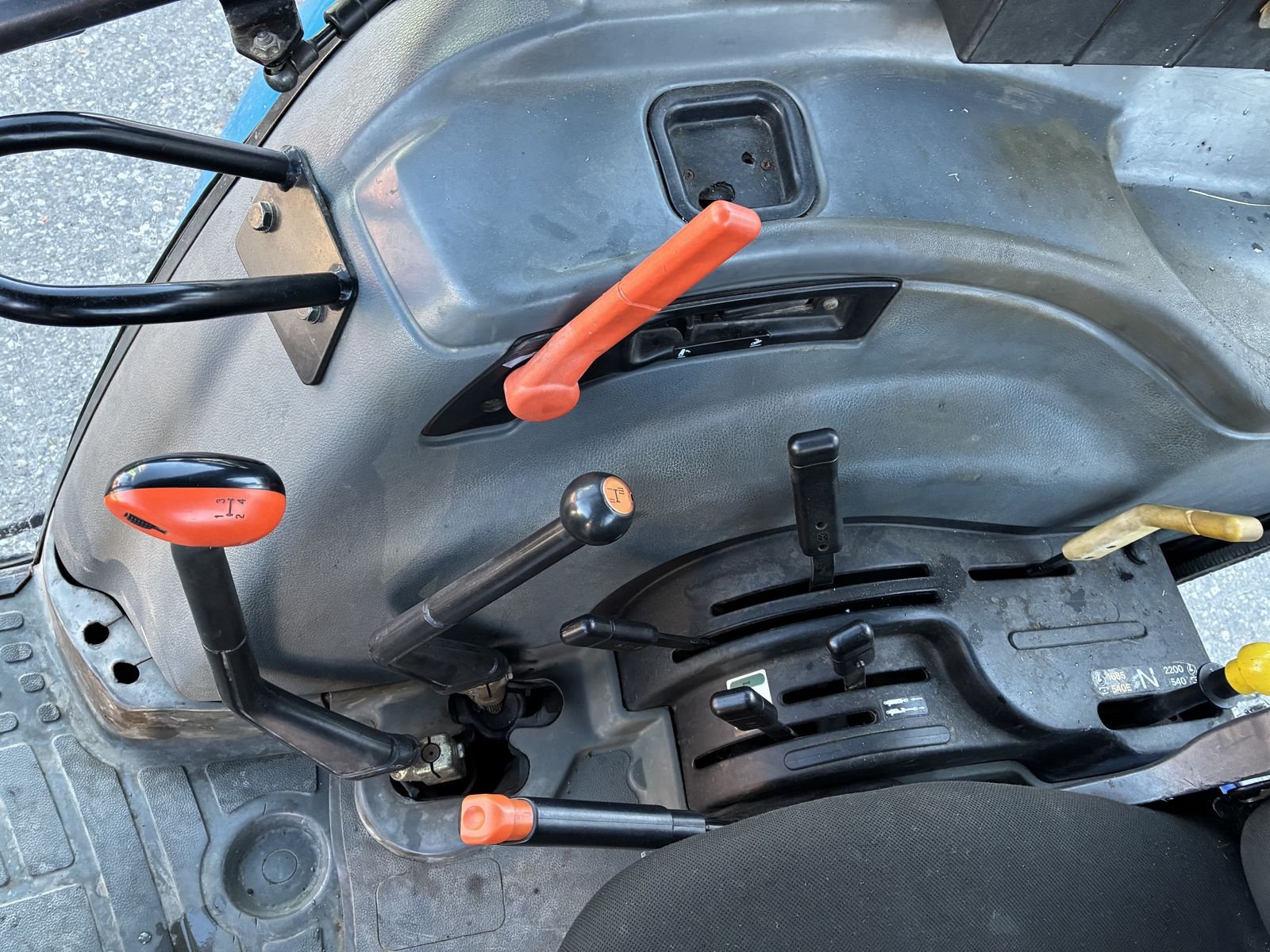 Traktor typu New Holland TL80 (4WD), Gebrauchtmaschine v Villach (Obrázek 5)