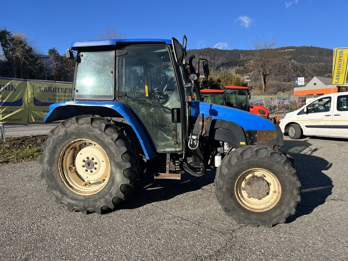 Traktor des Typs New Holland TL80 (4WD), Gebrauchtmaschine in Villach (Bild 2)