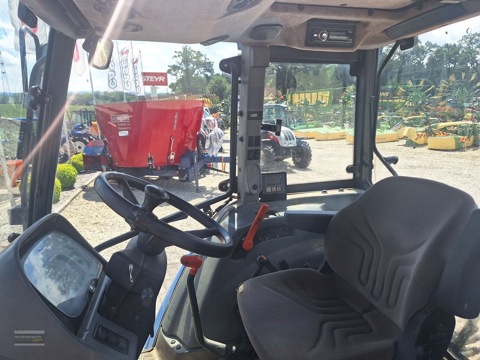 Traktor des Typs New Holland TL80 (4WD), Gebrauchtmaschine in Gampern (Bild 11)