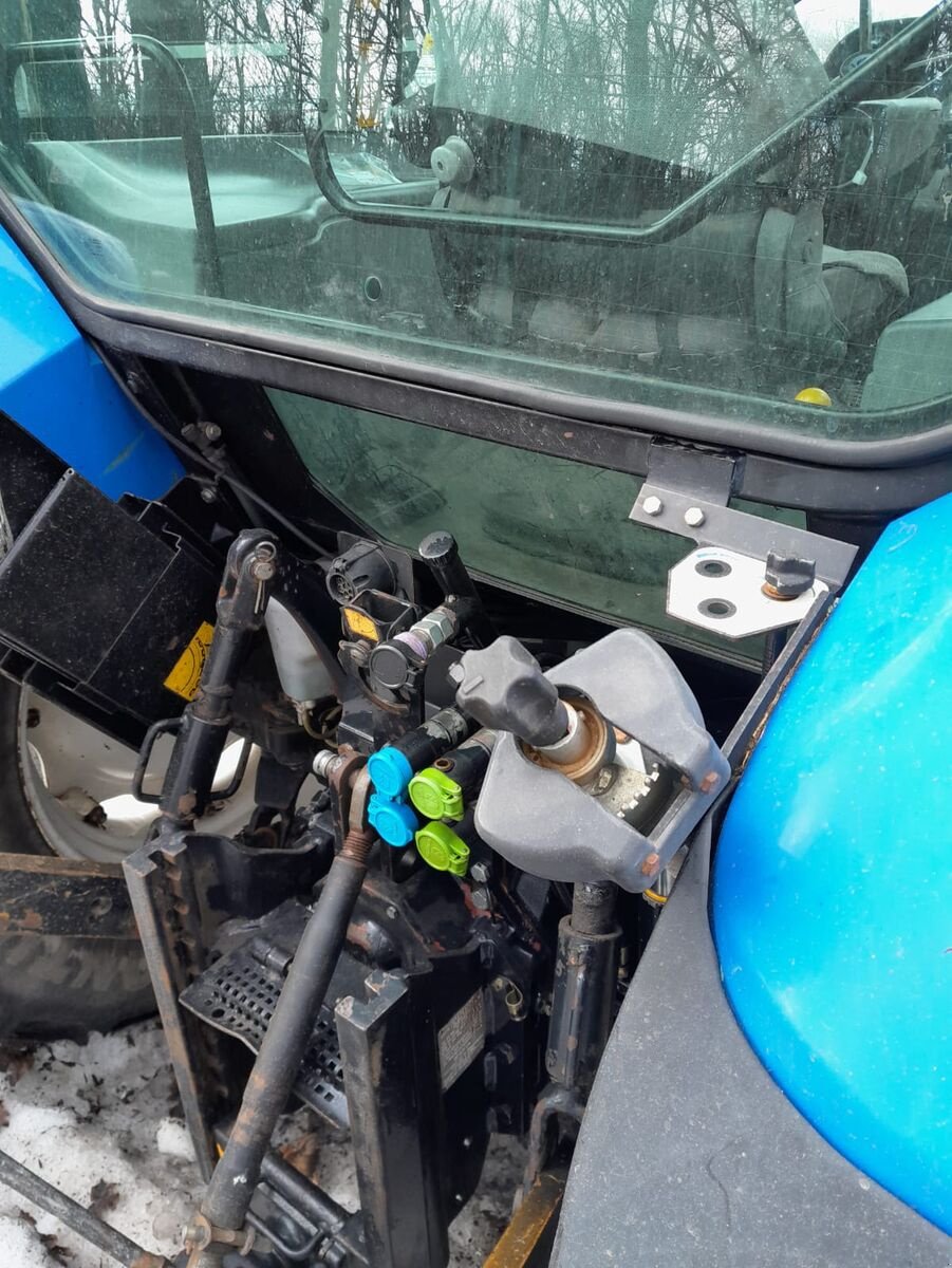 Traktor van het type New Holland TL80, Gebrauchtmaschine in Bergheim (Foto 6)