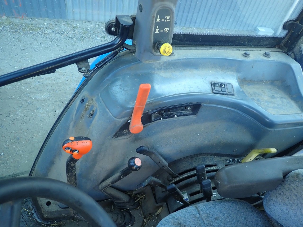 Traktor des Typs New Holland TL90 A, Gebrauchtmaschine in Viborg (Bild 9)