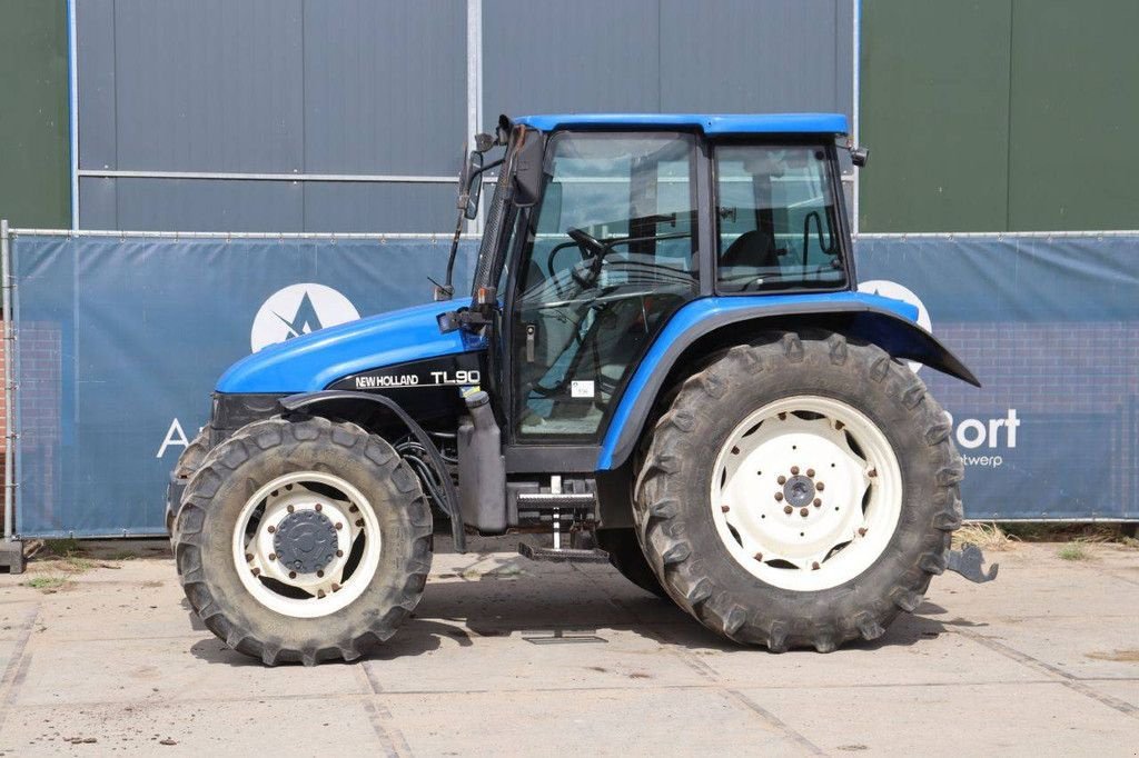 Traktor του τύπου New Holland TL90, Gebrauchtmaschine σε Antwerpen (Φωτογραφία 1)