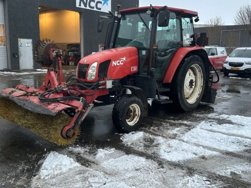 Traktor Türe ait New Holland TL90A, Gebrauchtmaschine içinde Rødovre (resim 1)