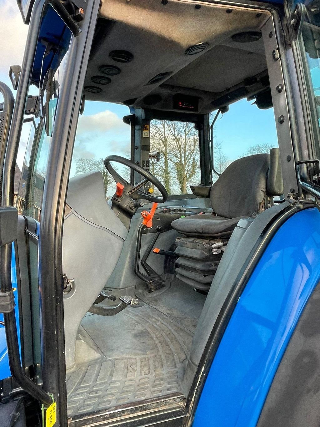 Traktor van het type New Holland TL90A, Gebrauchtmaschine in Wierden (Foto 3)