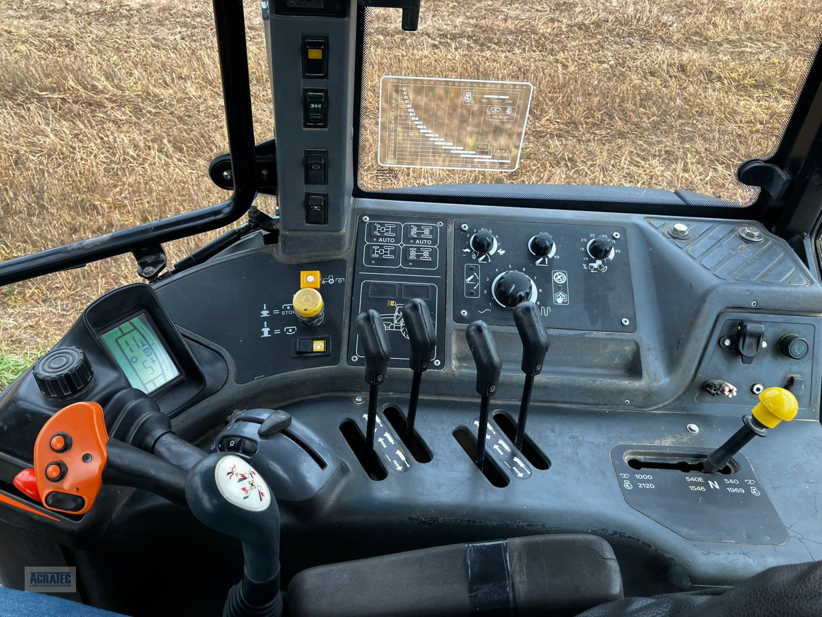 Traktor του τύπου New Holland TM 140, Gebrauchtmaschine σε Salching bei Straubing (Φωτογραφία 5)