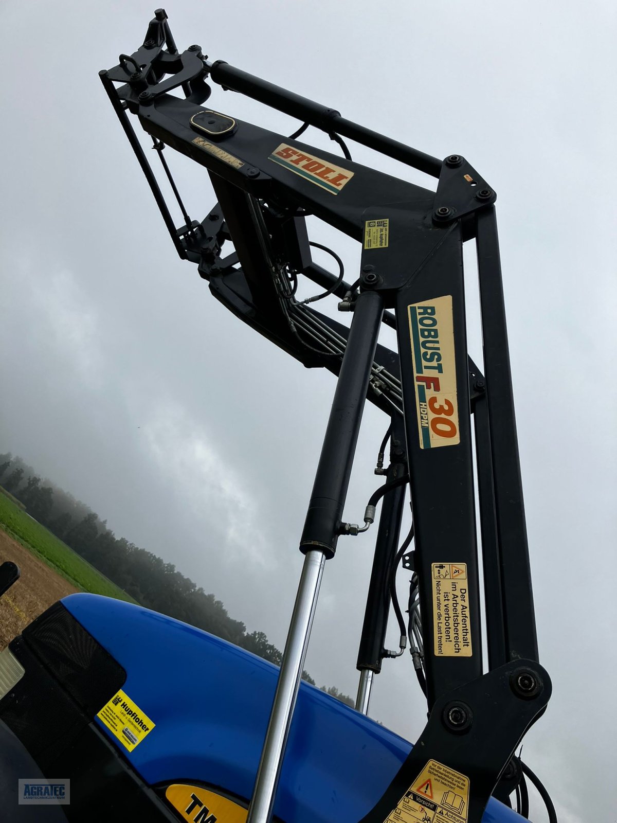 Traktor του τύπου New Holland TM 140, Gebrauchtmaschine σε Salching bei Straubing (Φωτογραφία 15)