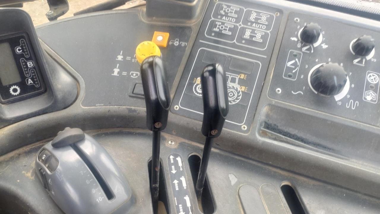 Traktor del tipo New Holland TM 155, Gebrauchtmaschine en Maribo (Imagen 9)