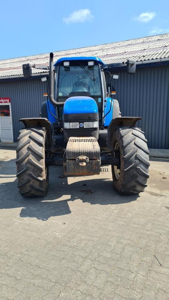 Traktor des Typs New Holland TM 155, Gebrauchtmaschine in Ribe (Bild 4)