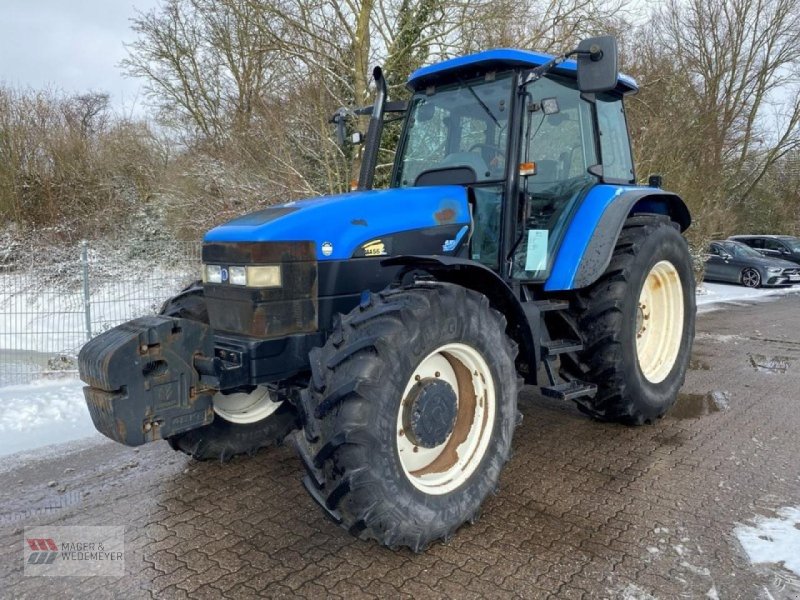 Traktor des Typs New Holland TM 155, Gebrauchtmaschine in Oyten