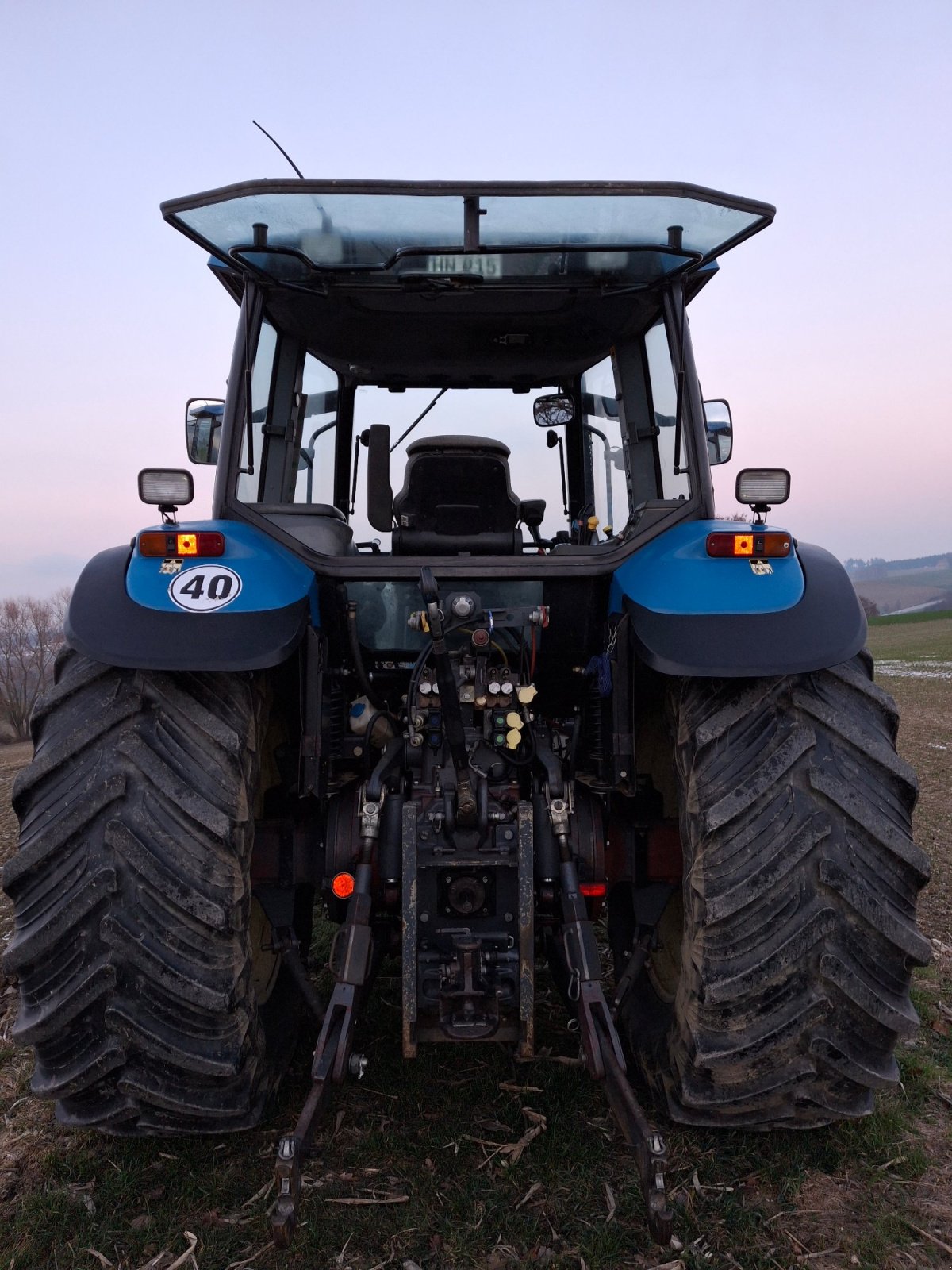 Traktor типа New Holland TM 165, Gebrauchtmaschine в Vilsbiburg (Фотография 5)