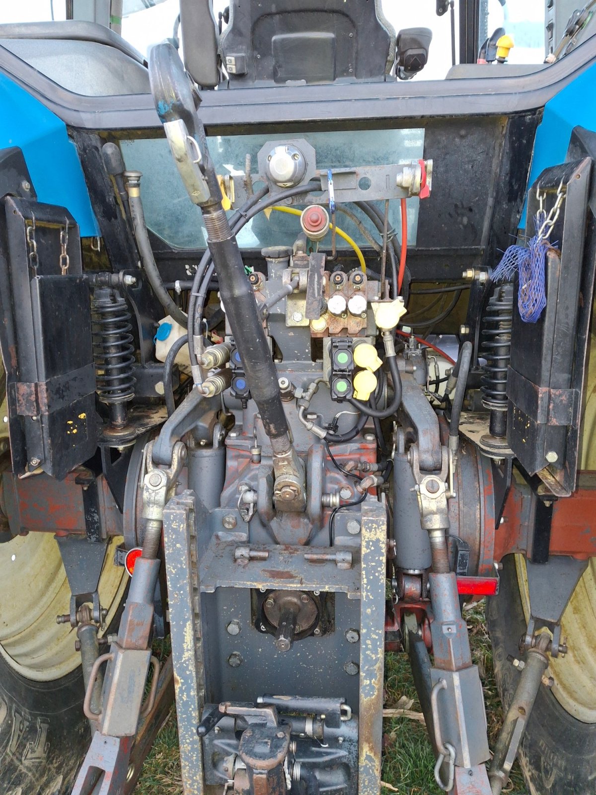 Traktor типа New Holland TM 165, Gebrauchtmaschine в Vilsbiburg (Фотография 7)