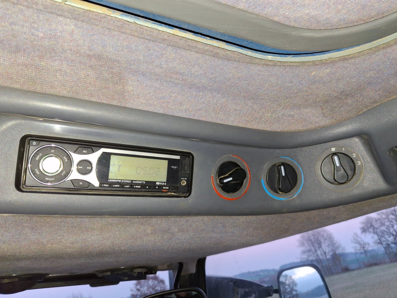 Traktor типа New Holland TM 165, Gebrauchtmaschine в Vilsbiburg (Фотография 14)