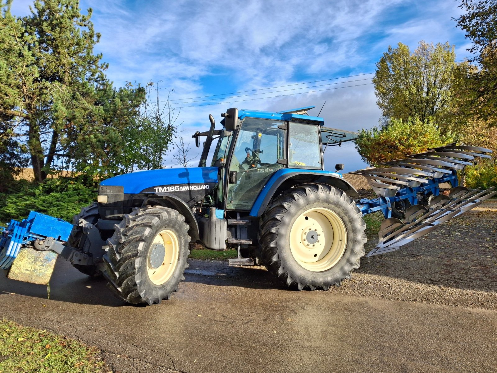 Traktor типа New Holland TM 165, Gebrauchtmaschine в Vilsbiburg (Фотография 16)