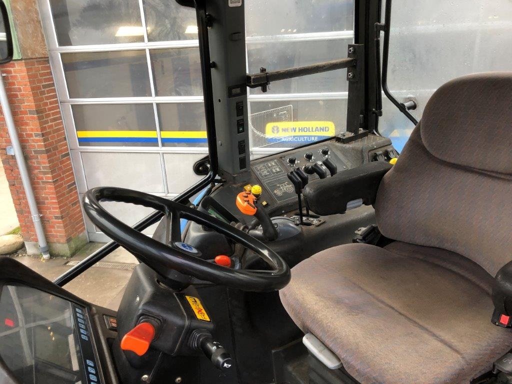 Traktor typu New Holland TM 175 Med aff. foraksel, Gebrauchtmaschine v Tinglev (Obrázek 11)