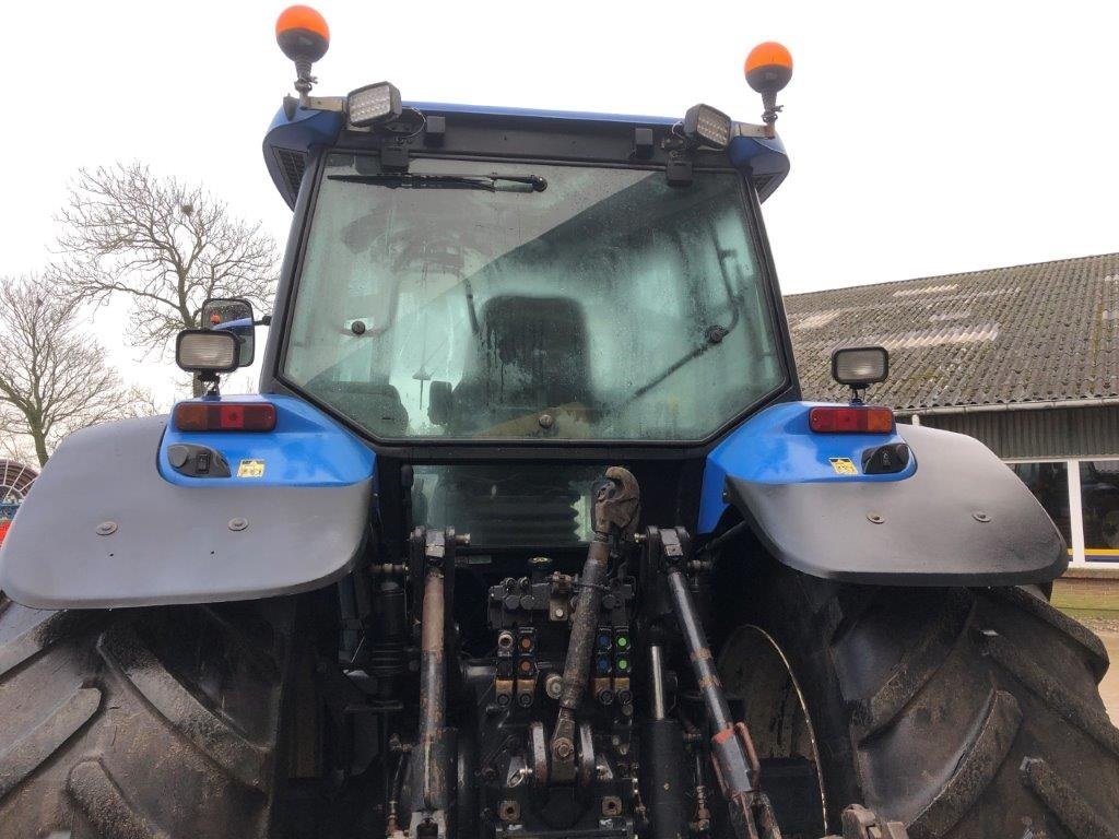 Traktor typu New Holland TM 175 Med aff. foraksel, Gebrauchtmaschine v Tinglev (Obrázek 10)