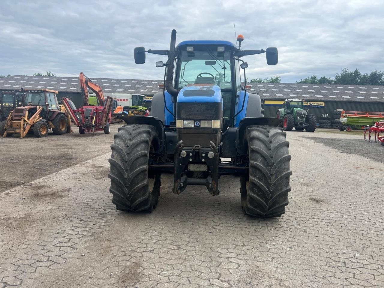 Traktor tipa New Holland TM 175, Gebrauchtmaschine u Middelfart (Slika 2)