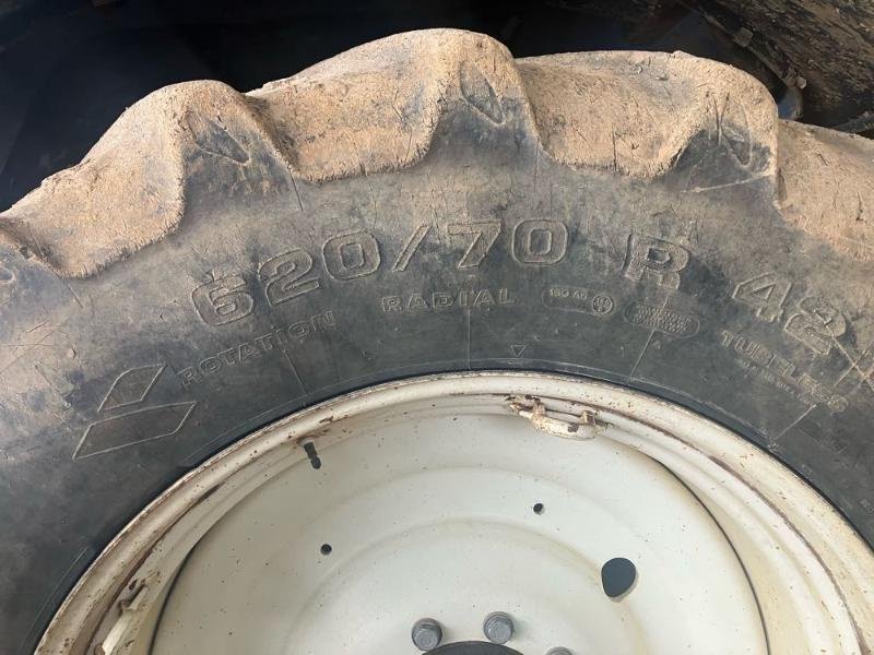 Traktor des Typs New Holland TM 190, Gebrauchtmaschine in BRAY en Val (Bild 6)