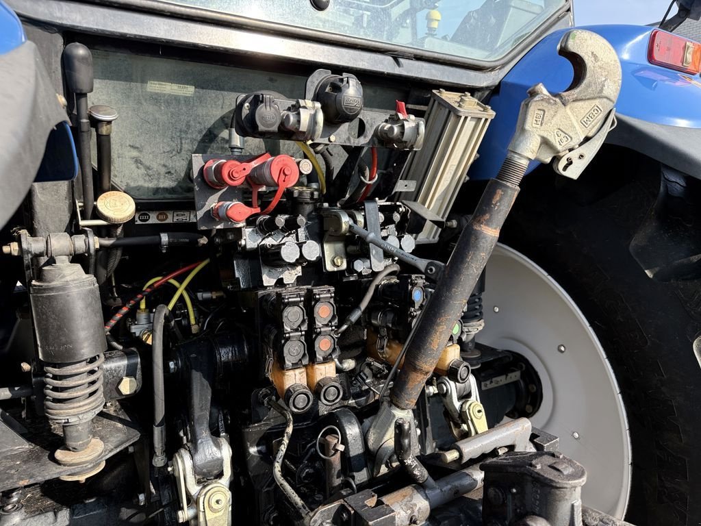 Traktor του τύπου New Holland TM120 Range Command Fronthef + PTO, Gebrauchtmaschine σε BOEKEL (Φωτογραφία 8)