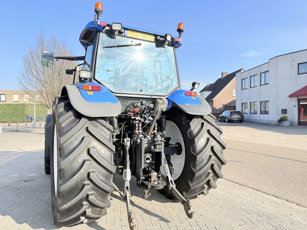 Traktor του τύπου New Holland TM120 Range Command Fronthef + PTO, Gebrauchtmaschine σε BOEKEL (Φωτογραφία 2)