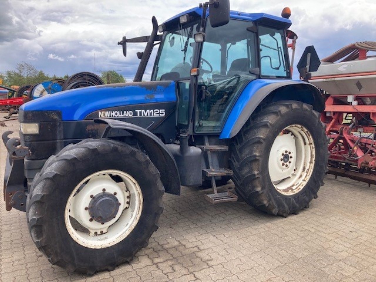 Traktor des Typs New Holland TM125, Gebrauchtmaschine in Herning (Bild 1)