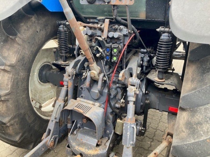 Traktor des Typs New Holland TM125, Gebrauchtmaschine in Herning (Bild 4)