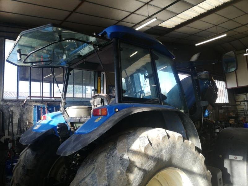 Traktor типа New Holland TM140, Gebrauchtmaschine в CHAUMONT (Фотография 2)
