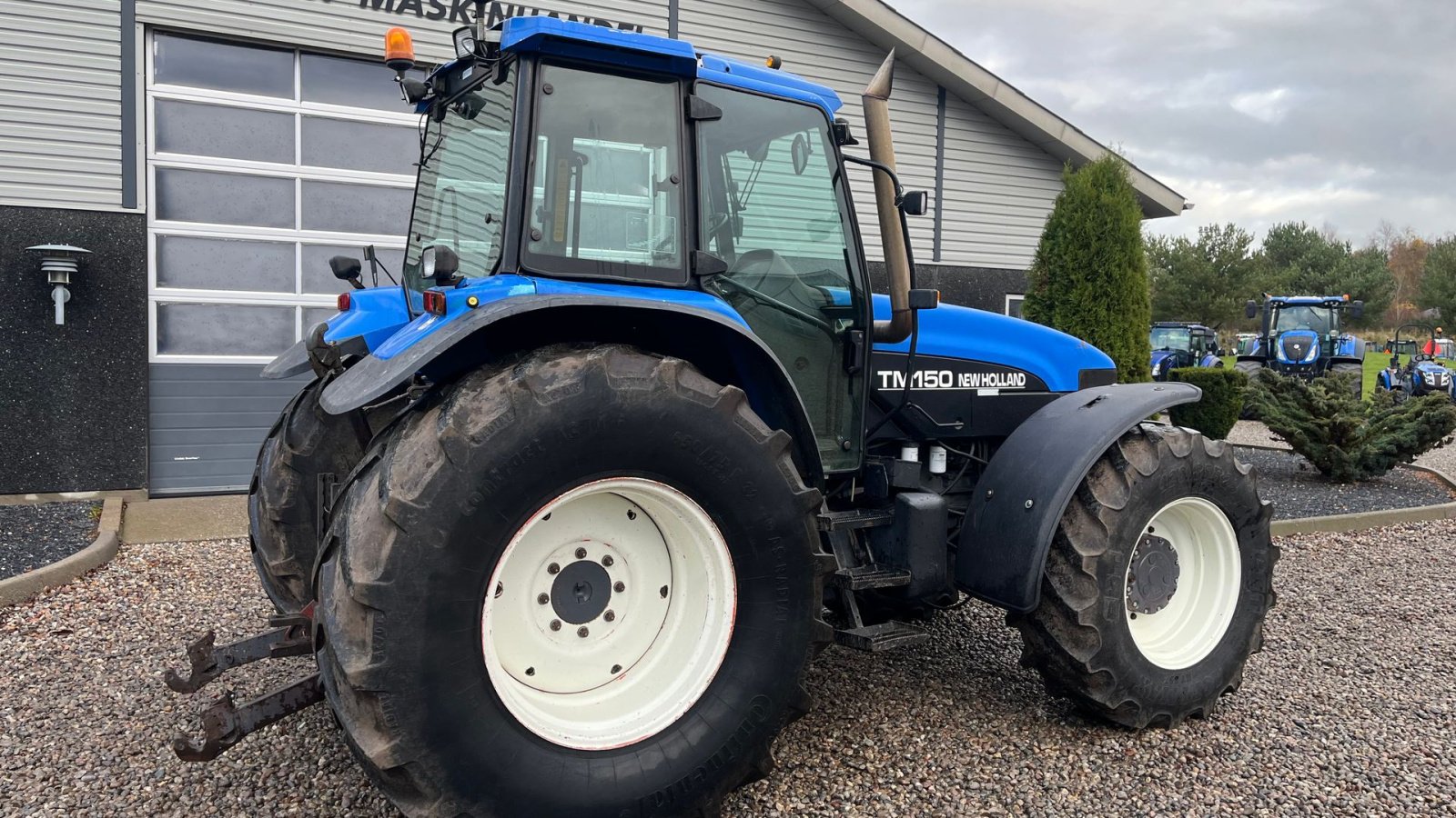 Traktor van het type New Holland TM150 Med frontlift, Gebrauchtmaschine in Lintrup (Foto 12)