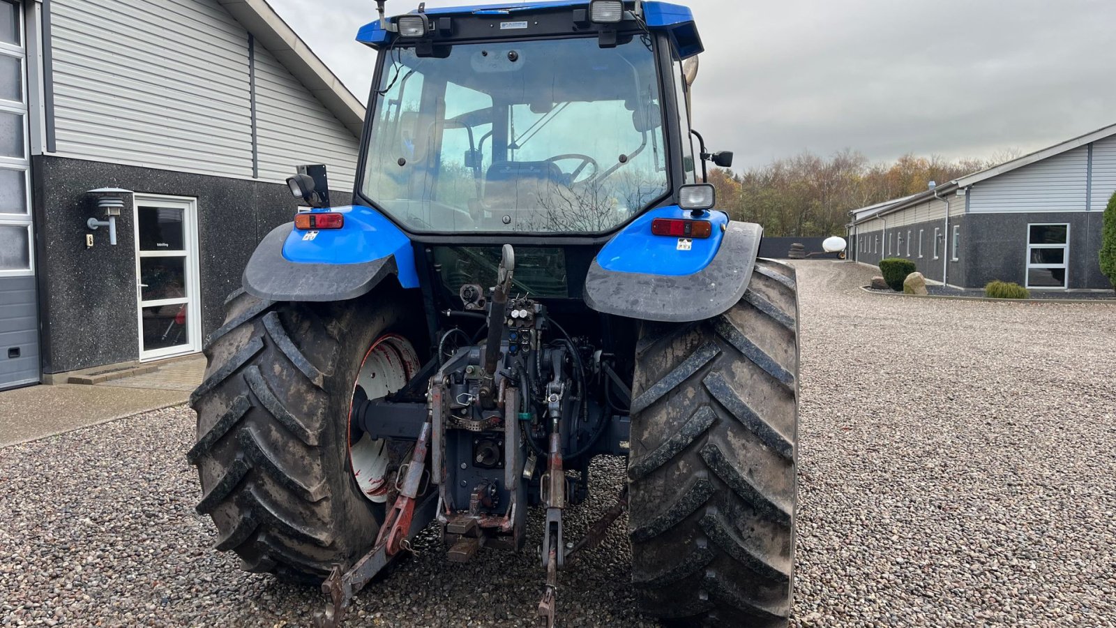 Traktor van het type New Holland TM150 Med frontlift, Gebrauchtmaschine in Lintrup (Foto 14)