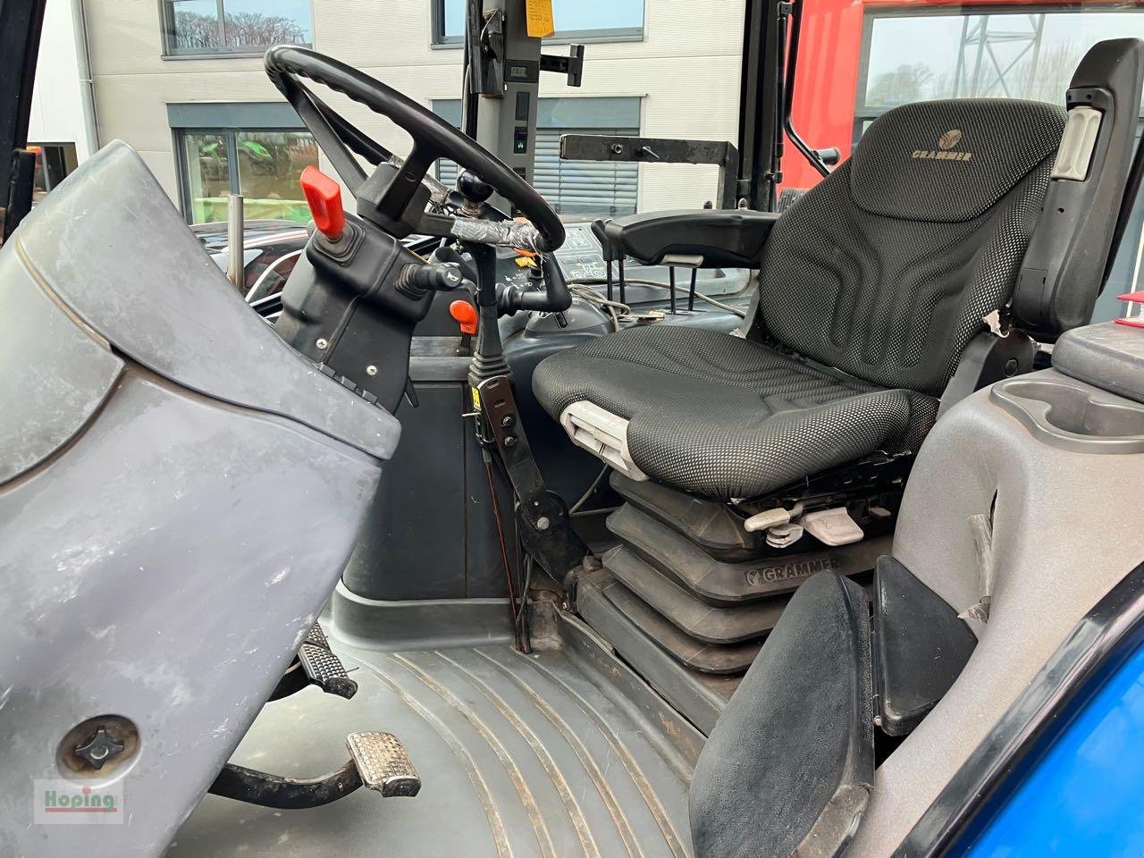 Traktor типа New Holland TM155, Gebrauchtmaschine в Bakum (Фотография 14)