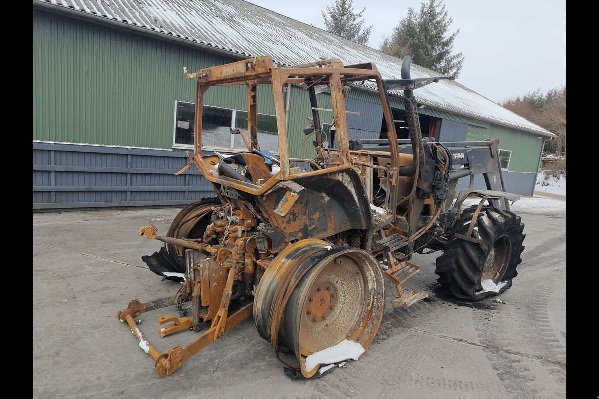 Traktor типа New Holland TM165, Gebrauchtmaschine в Viborg (Фотография 3)