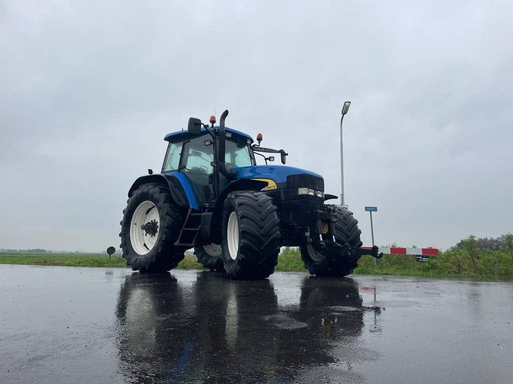 Traktor des Typs New Holland TM175 Frontlinkage and frontpto, Gebrauchtmaschine in Marknesse (Bild 4)