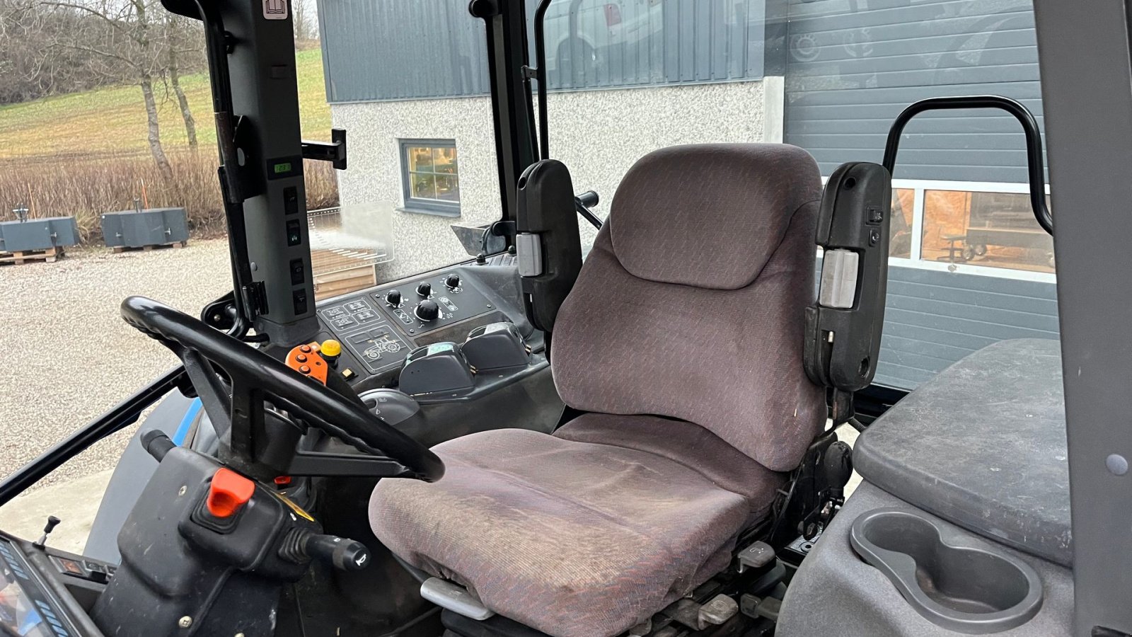 Traktor del tipo New Holland TM190 Aff foraksel + frontlift, Gebrauchtmaschine en Vejle (Imagen 5)