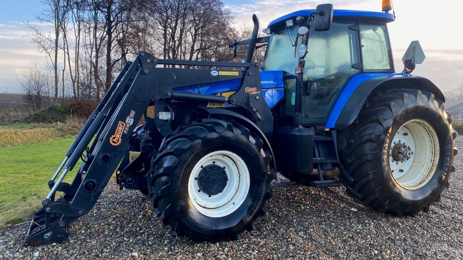 Traktor tip New Holland TM190 m/Hauer frontlæsser, Gebrauchtmaschine in Ringe (Poză 1)