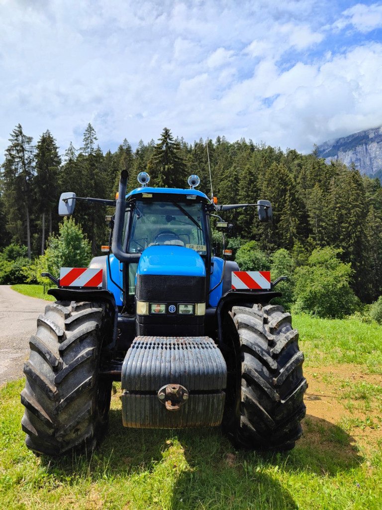 Traktor от тип New Holland TM190 Traktor, Gebrauchtmaschine в Chur (Снимка 3)