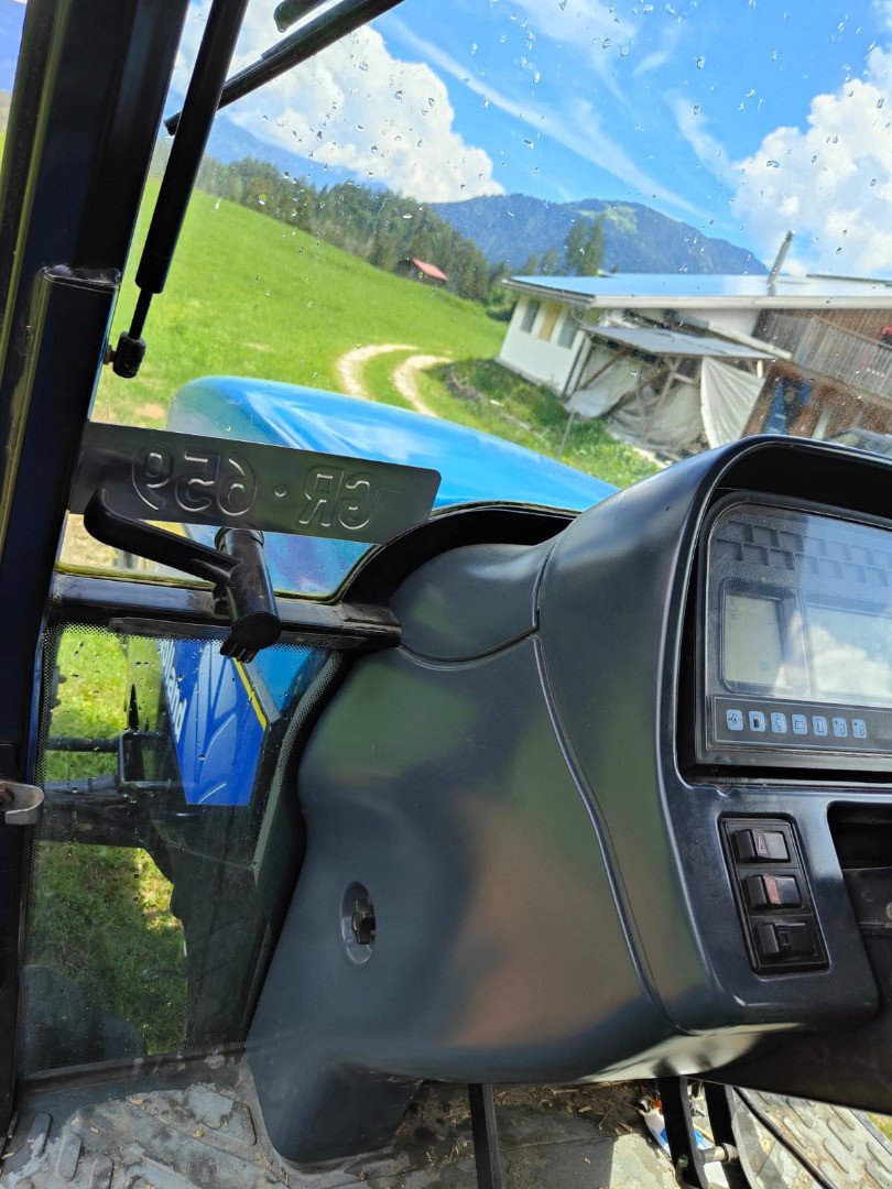 Traktor от тип New Holland TM190 Traktor, Gebrauchtmaschine в Chur (Снимка 7)