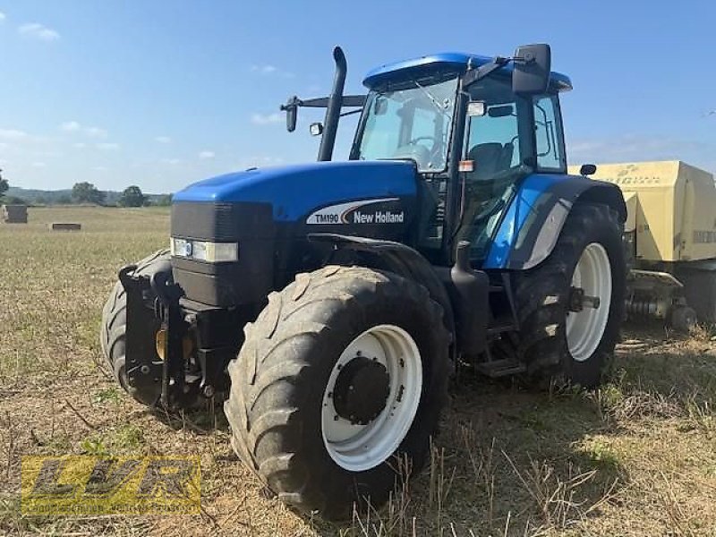 Traktor типа New Holland TM190, Gebrauchtmaschine в Steinau-Rebsdorf (Фотография 2)