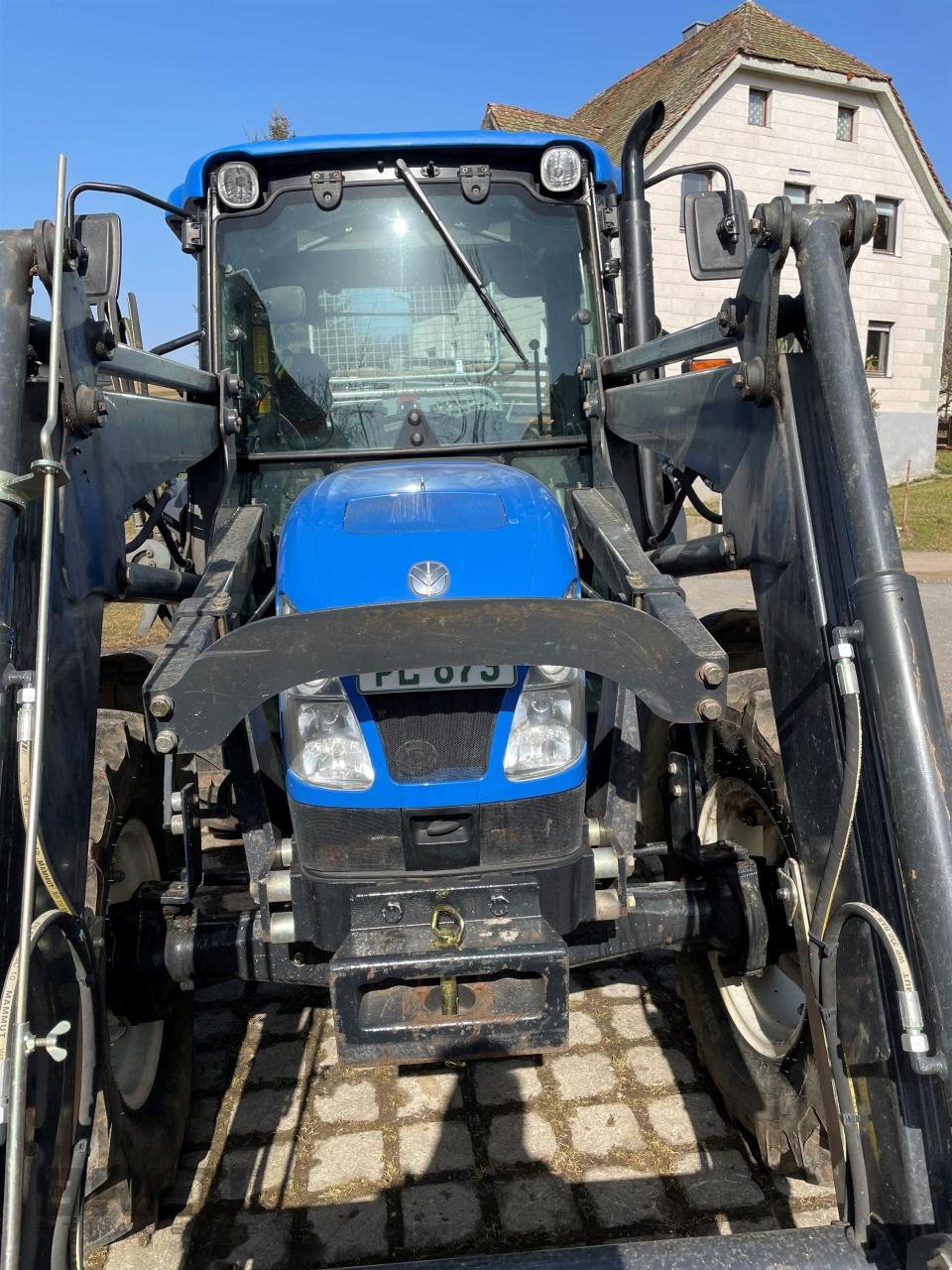 Traktor des Typs New Holland TN 60 DA Allrad, Gebrauchtmaschine in Straubing (Bild 3)
