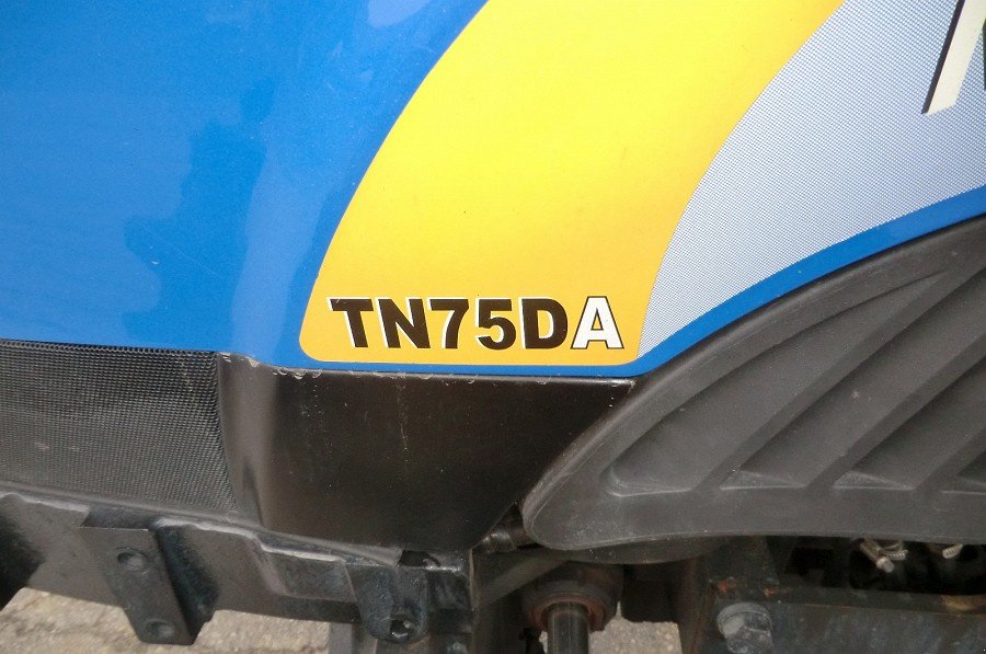 Traktor от тип New Holland TN 75 DA, Gebrauchtmaschine в Linz (Снимка 1)