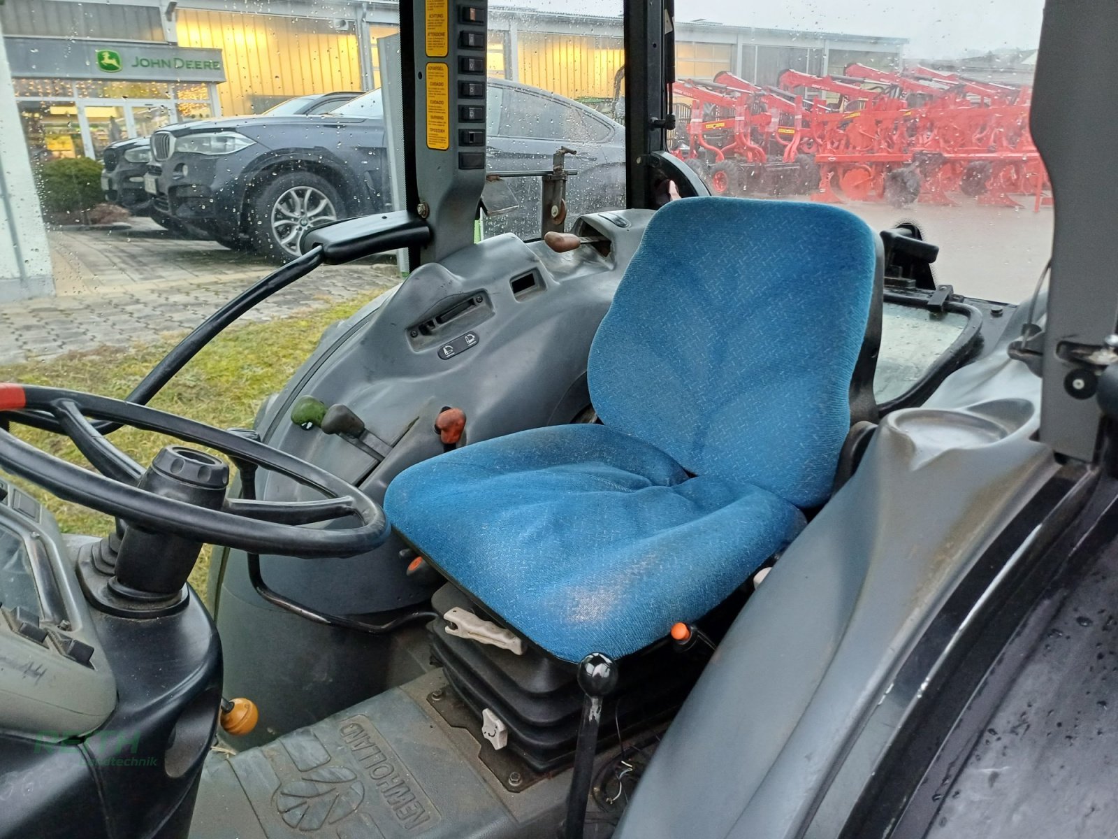 Traktor of the type New Holland TN 95 F, Gebrauchtmaschine in Wolnzach (Picture 14)