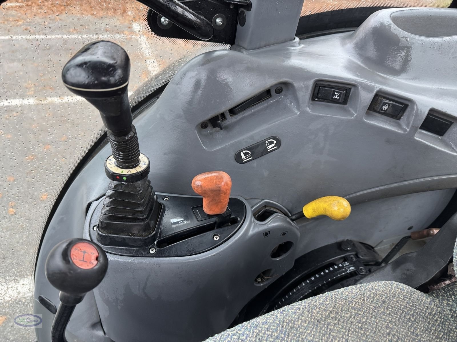 Traktor типа New Holland TN-D 60 A, Gebrauchtmaschine в Münzkirchen (Фотография 14)